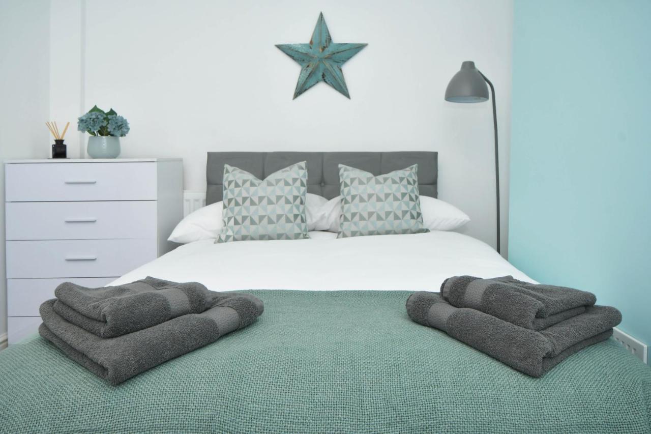 Find A Spacious And Stylish Escape In The Centre At Sturgess House, Perfect For Longer Stays!